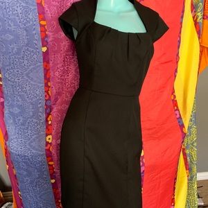 NWOT White House Black Market RETRO PIN-UP Work Business Formal Size 2